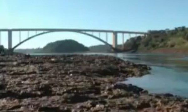 Río Paraguay: A centímetros del punto cero - C9N