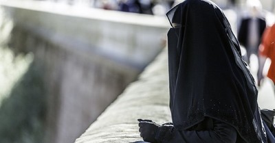 Talibanes aseguran que mujeres afganas serán “felices” y ONU exige hechos para probar sus “buenas” intenciones - C9N