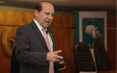 Caso Bonifacio Ríos: Exministro podría volver a la Corte ante vacancia