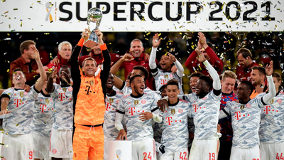 Bayern Múnich abraza la Supercopa de Alemania