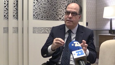 Opositor venezolano dice que la reconversión monetaria es un "placebo económico" - MarketData