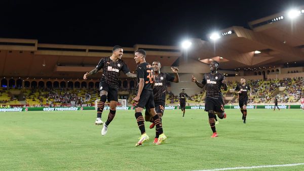 Shakhtar se acerca a la fase de grupos de la Champions