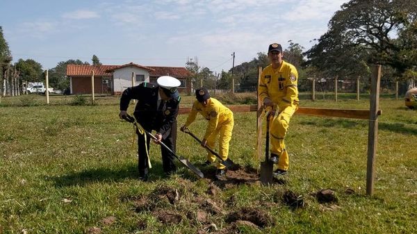 Con apoyo de Embajada de Alemania, bomberos de Leandro Oviedo construirán cuartel - Nacionales - ABC Color