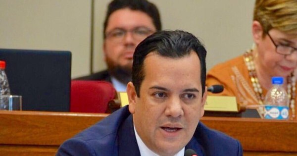 La Nación / Friedmann ¿crítico del Gobierno? ahora alerta a Marito y cuestiona a Borba