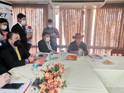 Camioneros y agroexportadoras lograron acuerdo provisorio sobre precio del flete - Megacadena — Últimas Noticias de Paraguay