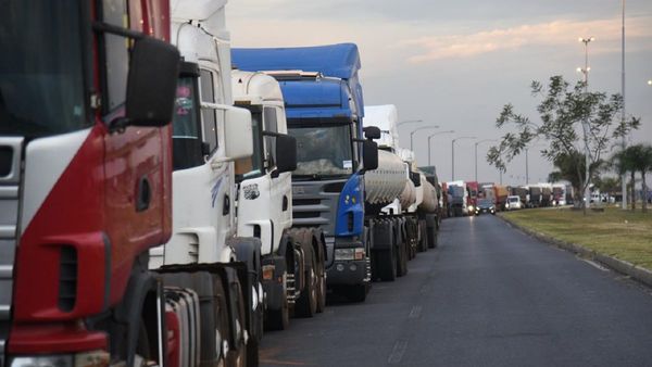 Fiscalía indaga supuestos ataques y agresiones de camioneros