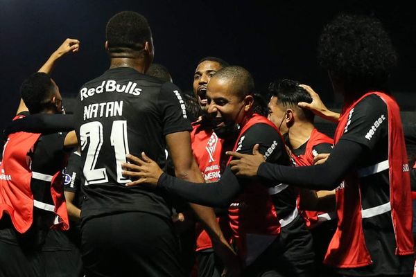 Bragantino despide a Rosario y aguarda por Libertad o Santos - Fútbol Internacional - ABC Color