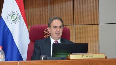 Monges habla de bicicleteo por parte de Hacienda