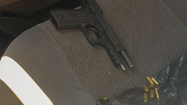Hombre fallece tras confuso tiroteo con policías en CDE