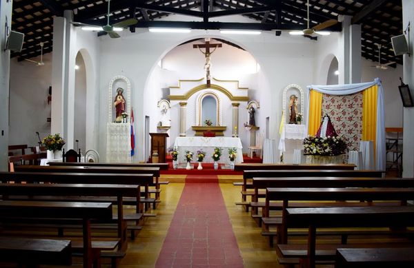 Comunidad que profesa una fe fuerte y firme - Fiesta Patronal Santa Elena 2021 - ABC Color
