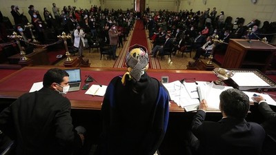 Censuran a fundaciones de derecha en la Convención Constitucional chilena
