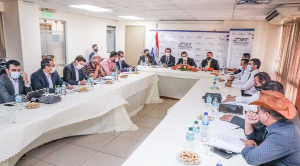 Comité técnico llega a un preacuerdo entre camioneros y empresarios para costo operativo del flete