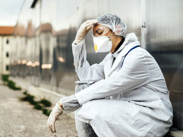 Estudio a cinco hospitales revela que más del 40% del personal de salud tiene síntomas de depresión - Megacadena — Últimas Noticias de Paraguay