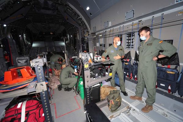 El primer avión para evacuar españoles y afganos despega de Kabul - Mundo - ABC Color