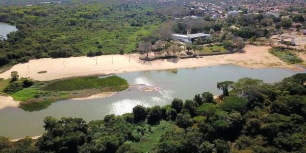 Niveles del Canal Tamengo y del Río Paraguay restringen calado de las barcazas | OnLivePy