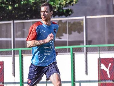 De jugador a secretario técnico: el adiós a Fernando Amorebieta - Cerro Porteño - ABC Color