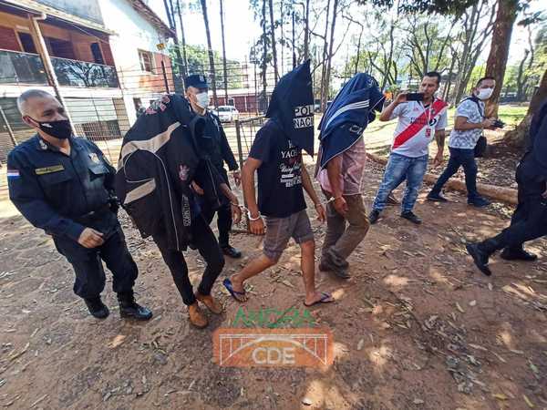 FAMILIA de SECUESTRADORES serán imputados por CUATRO DELITOS