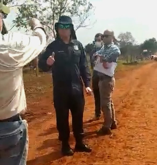 Crónica / [VIDEO] Desgarrador momento en el que autorizan invasión se hace viral