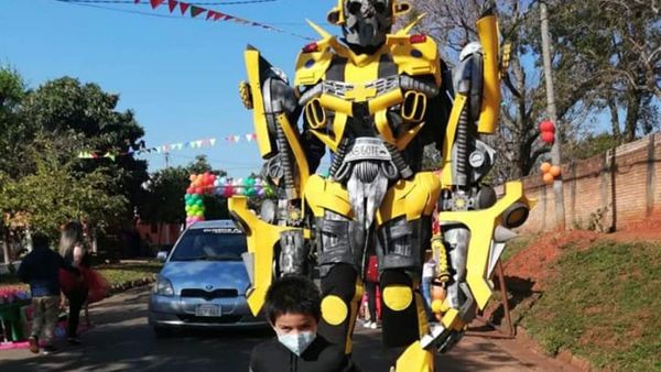 Bumblebee de Transformers fue furor en escuela de Misiones