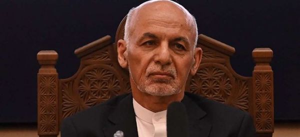 Emiratos Árabes Unidos otorga asilo al presidente de Afganistán y a su familia