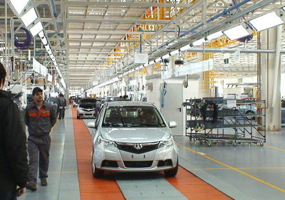 La china Great Wall Motors adquiere una fábrica de Mercedes-Benz en Brasil - MarketData