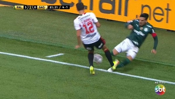 El terrible 'planchazo' que recibió Gustavo Gómez en la Libertadores