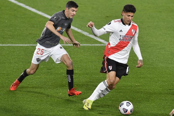 Mineiro y River buscan el boleto a semis