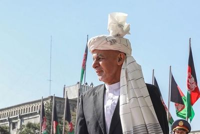 Ghani defiende su huida de Afganistán y niega las acusaciones de corrupción - Mundo - ABC Color
