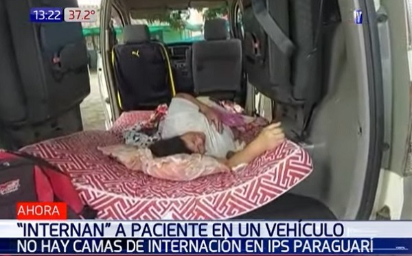 Paciente es atendida en su propio vehículo en Paraguarí