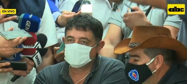 Paro de Camioneros se dilata al menos un día más, tras nuevo “cuarto intermedio” - Nacionales - ABC Color