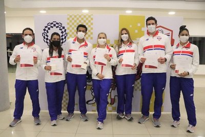 Atletas olímpicos de Tokio 2020 recibieron reconocimiento de las autoridades