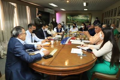 CNI pide prioridad para sus carpetas - Nacionales - ABC Color