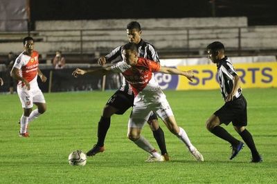 El “Kelito” cumple - Fútbol - ABC Color