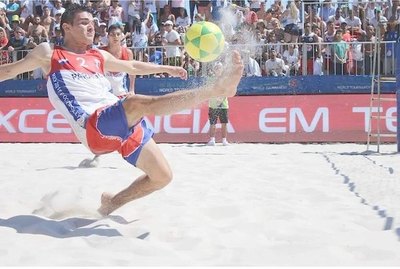 Crónica / FERNANDO LUGO: “HICE 9 MILLONES EN UN SOLO JUEGO”