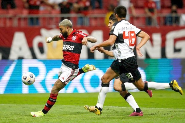 Crónica / GOLEADAS NÃO TEM FIM