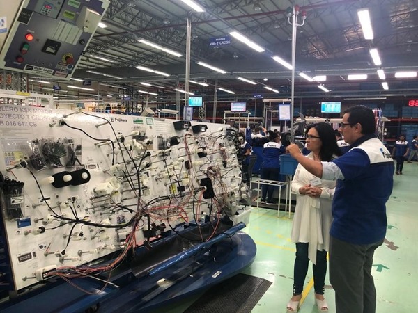 Autopartistas exigen al Gobierno transparentar acuerdos con Brasil - La Clave
