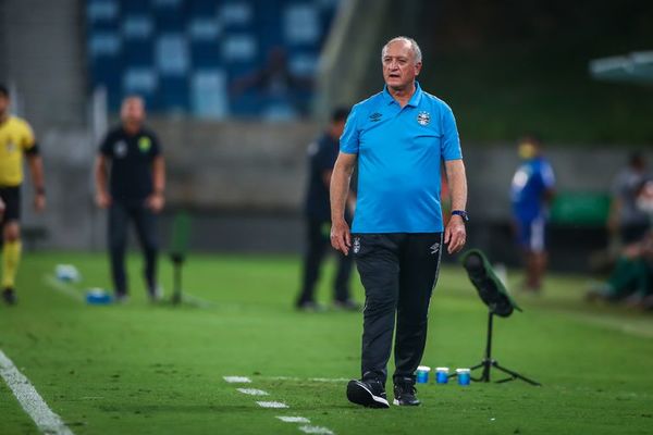 Luiz Felipe Scolari y el por qué Villasanti debutó como titular - Fútbol Internacional - ABC Color