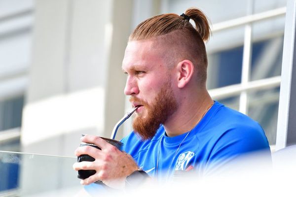 Isidro Pitta: llegada, revisión y mate en el entrenamiento - Fútbol Internacional - ABC Color