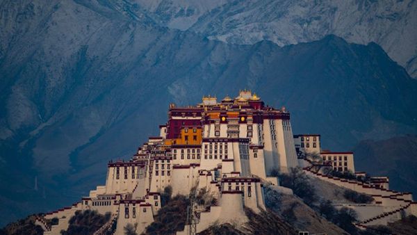 China justifica sus políticas en Tíbet en el aniversario de su "liberación"
