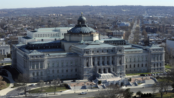 Estados Unidos: Policía desaloja un edificio de oficinas cerca del Capitolio por sospecha de un vehículo con explosivos