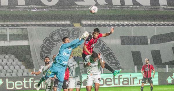 De local, Libertad intentará remontar ante Santos y clasificar a Semis