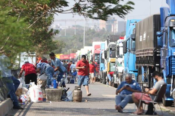 Camioneros coordinarán salida de la Costanera “para no afectar a la ciudadanía”