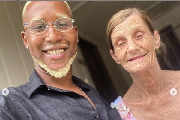 ¿Por amor o dinero? Él tiene 24 ella 61, se comprometieron y causan furor en Tiktok y Onlyfans