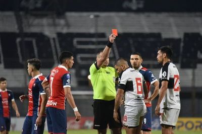 Iván Torres y Richard Ortiz conocen sus castigos
