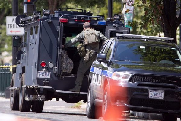 Se rinde hombre que desató amenaza de bomba cerca del Congreso de EE.UU. - Mundo - ABC Color