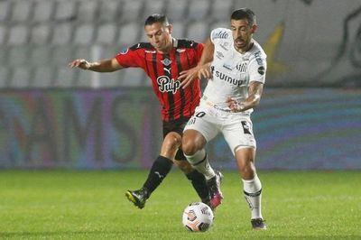 20:30 Hs | Libertad recibe al Santos dispuesto a remontar