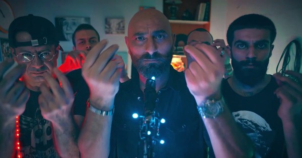 La Nación / Video musical arrasa en Siria por burlarse de los cortes de electricidad