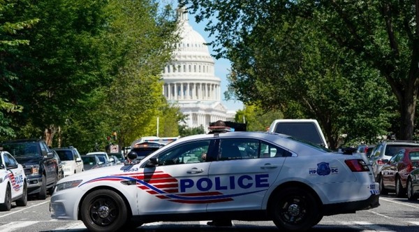 MUNDO | EEUU: un hombre amenaza con detonar una bomba cerca del Capitolio