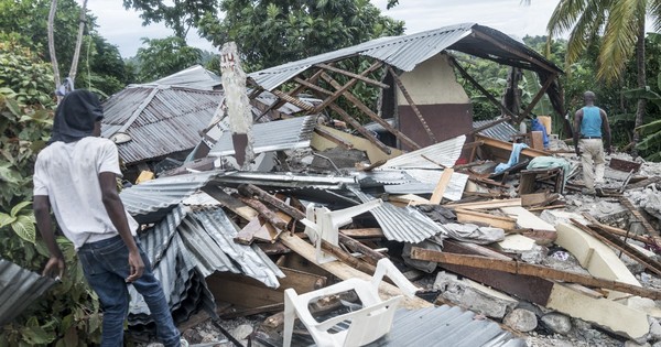 La Nación / Argentina envía misión humanitaria por sismo en Haití