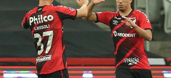 Paranaense le arrebata a Liga de Quito el boleto a semis de la Copa Sudamericana